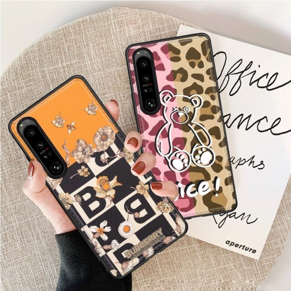 LV burberry fendi luxury monogram cute flower bear print brand case For iphone 14 Pro Max Plus iphone se3 13 Mini Iphone 12 11 SE2 7 8 X Xr Xs galaxy a23 5g s22 + plus ultra a33 a53 a73 note20 xperia 5 1 10  iv ace iii 1 5 10 iii cover 