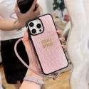 MiuMiu Luxury designer iPhone 16 plus 15 pro max 16e 15 14 case coque cover Luxury iPhone 16e 15 Pro max 14 13 Case Back Cover coque ledertasche original luxury fake case iphone16 pro max 14 15/15 16 plus pro max shell Luxury Case Back Cover schutzhülle